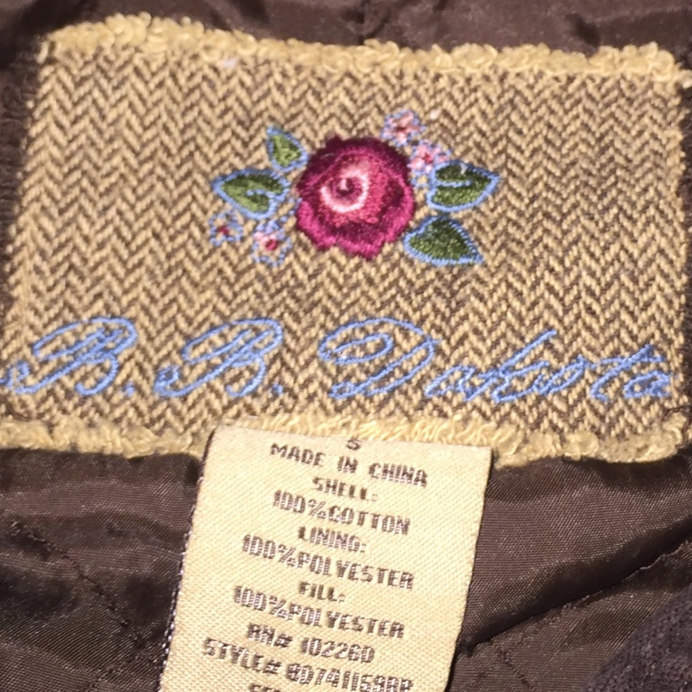 B. B. Dakota brown vest.